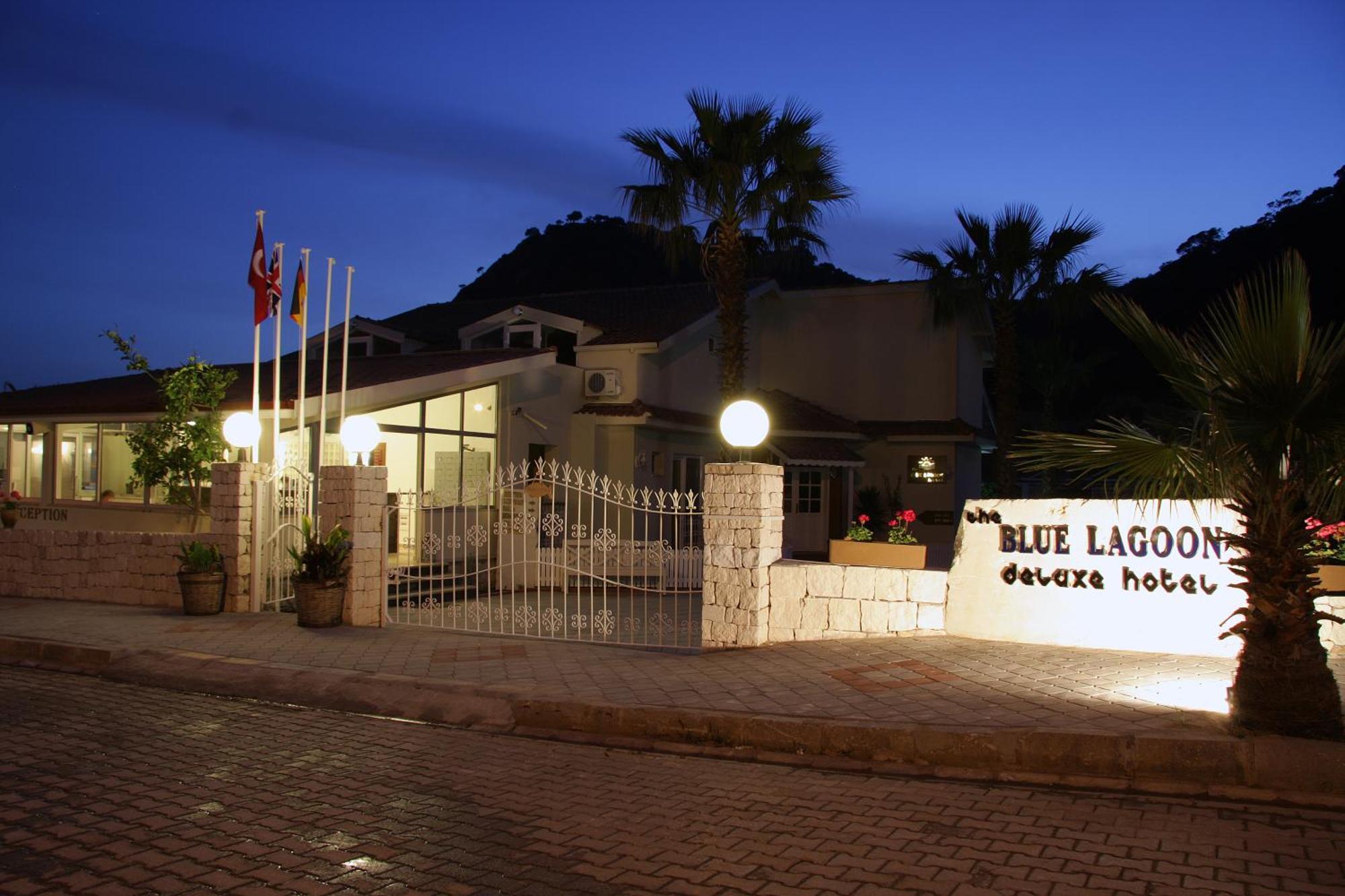The Blue Lagoon Deluxe Hotel โอลลุนเดนิซ ภายนอก รูปภาพ