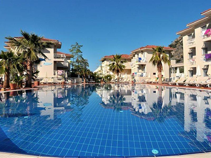 The Blue Lagoon Deluxe Hotel โอลลุนเดนิซ ภายนอก รูปภาพ