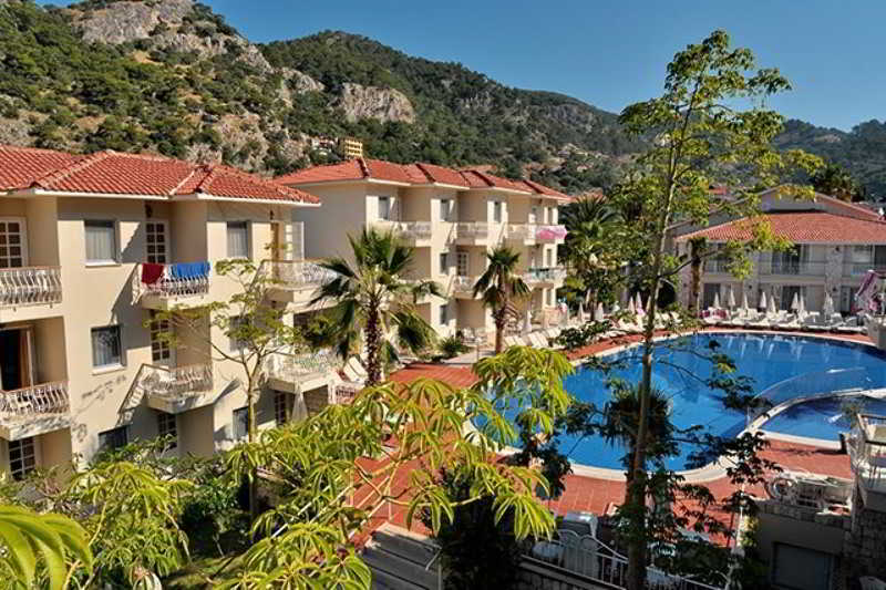 The Blue Lagoon Deluxe Hotel โอลลุนเดนิซ ภายนอก รูปภาพ