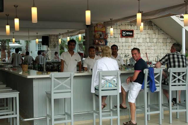 The Blue Lagoon Deluxe Hotel โอลลุนเดนิซ ภายนอก รูปภาพ